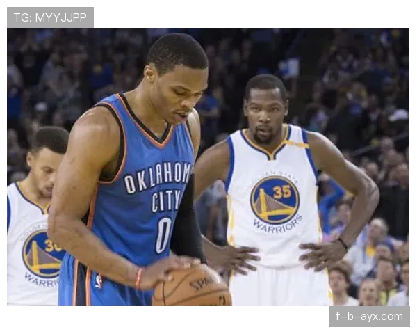 坎特状态回暖持续闪耀,稳坐球队中场核心 坎特状态回暖持续闪耀,稳坐球队中场核心