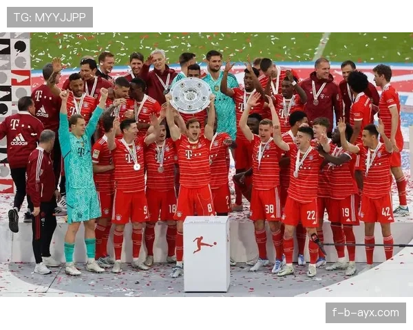 德甲奥彭达前锋近期表现稳健,进攻端持续提升 德甲奥彭达前锋近期表现稳健,进攻端持续提升