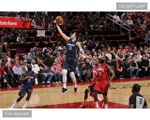 多萨里本赛季助攻数据持续提升,表现稳健 多萨里本赛季助攻数据持续提升,表现稳健