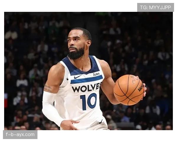 康利无球跑动牵制防线，提升森林狼外线空间效率