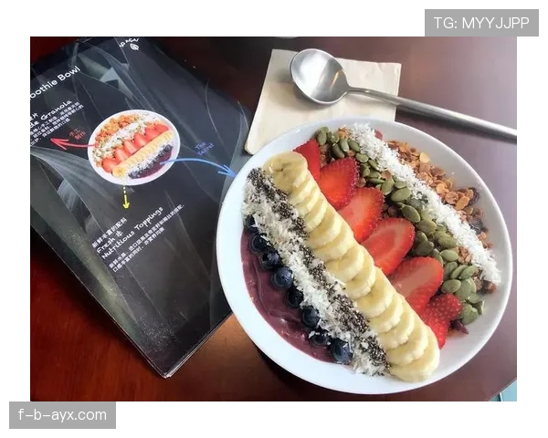 库里家早餐吃的是有机藜麦配冰镇椰子水，不是咖啡泡麦片