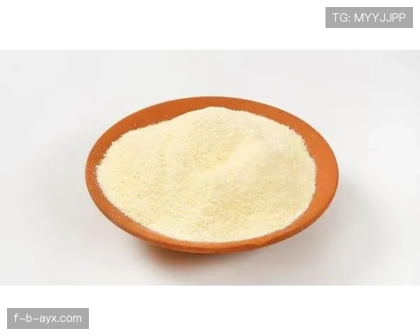 张博恒家冰箱里塞满蛋白粉，连饮料都是自己称重兑的